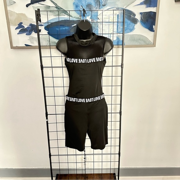 BLACK LETTER BAND PATCH FISHNET DESIGN TOP SHORTS SET - Picture 12 of 13